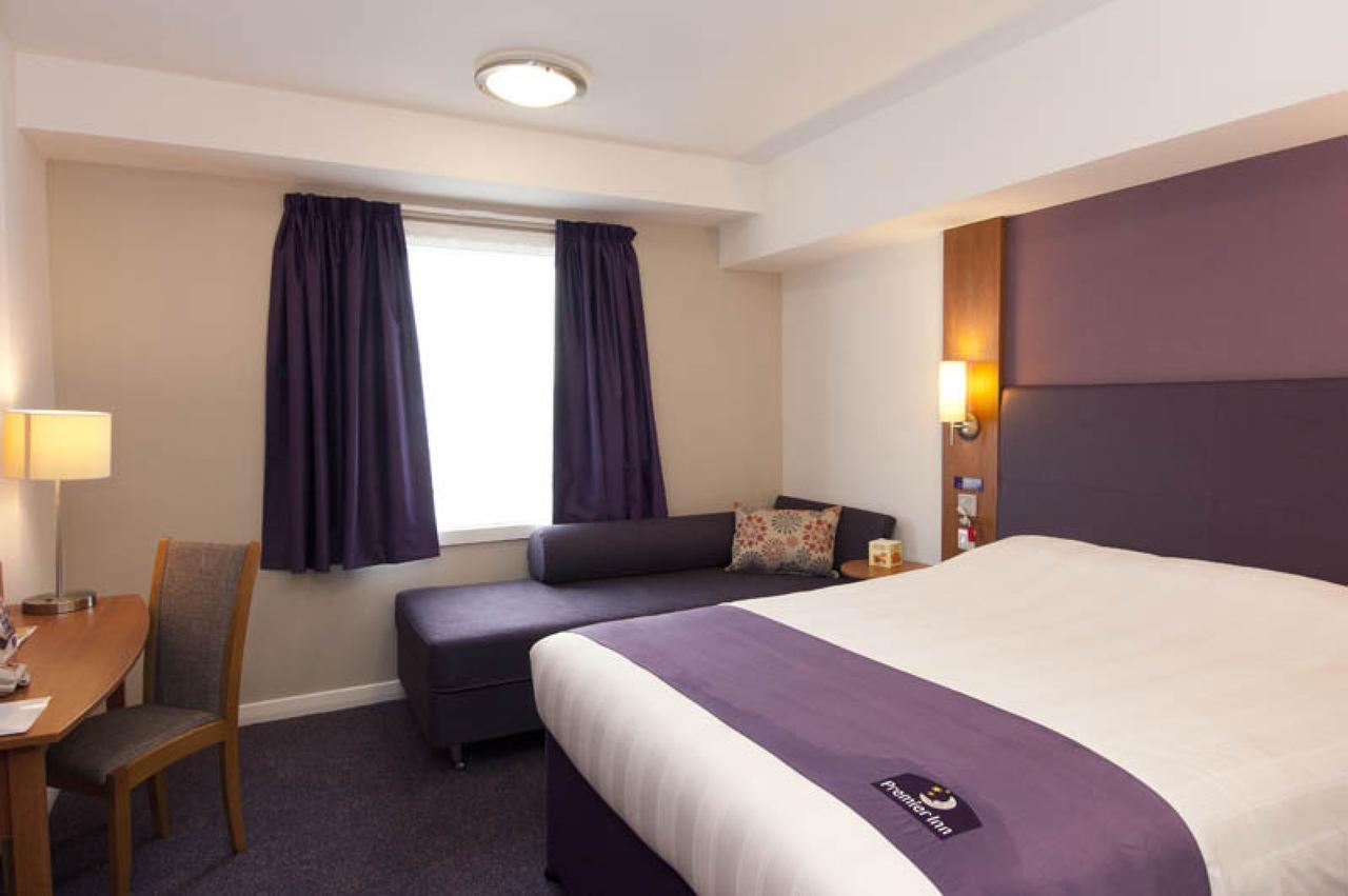 Premier Inn London Ίλφορντ Εξωτερικό φωτογραφία